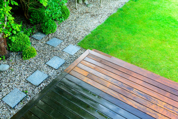 Best Animal Enclosure Cleaning  in Grants Pass, OR